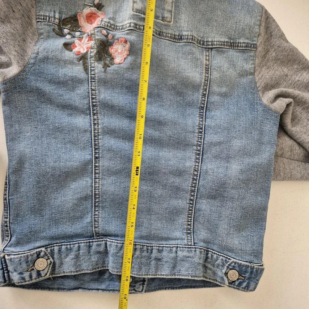 Mudd Jacket‎ Girls Small Blue Denim Gray Hoodie Sleeves Floral Embroidered